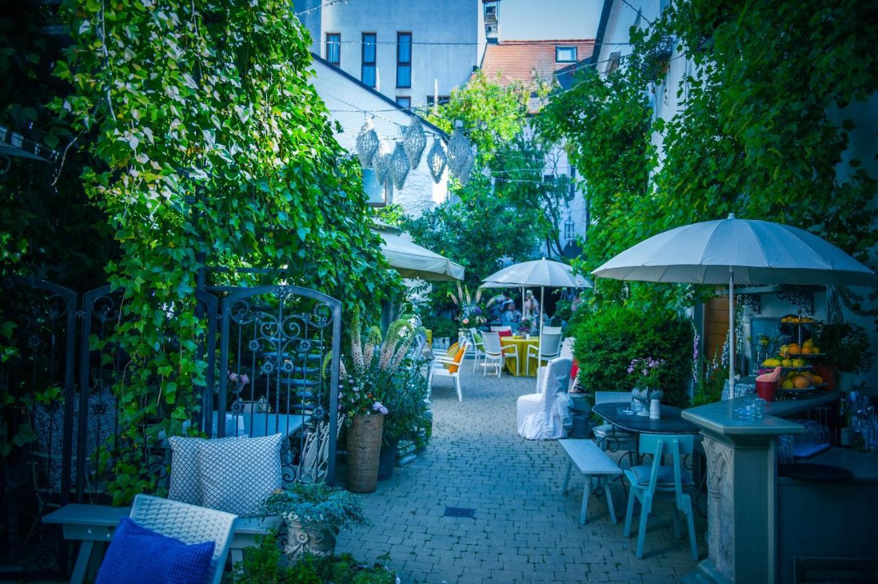 Art Boutique Hotel Buergerhaus 루스트 외부 사진